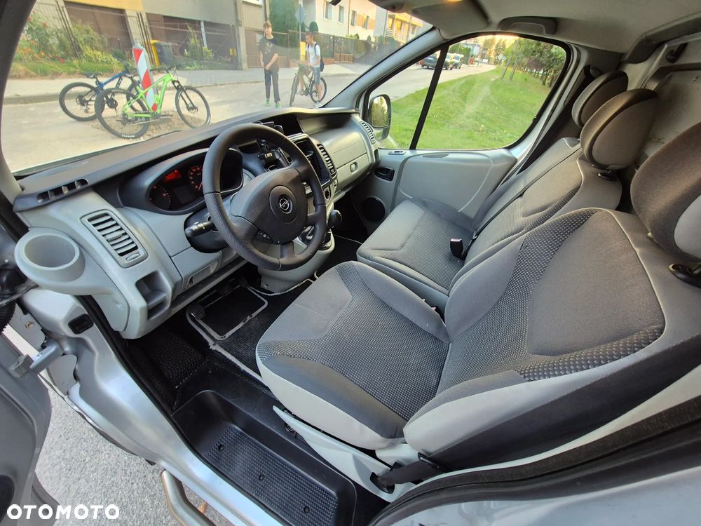 Opel Vivaro - 7