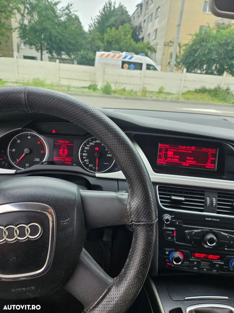 Audi A4 2.0 TDI B8 - 12