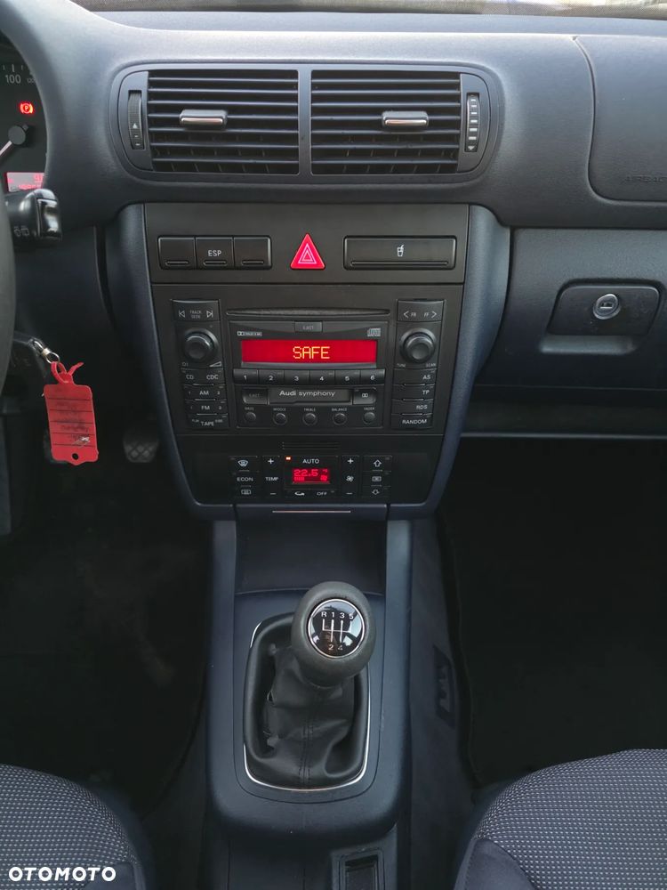 Audi A3 Sportback 1.6 Attraction - 11