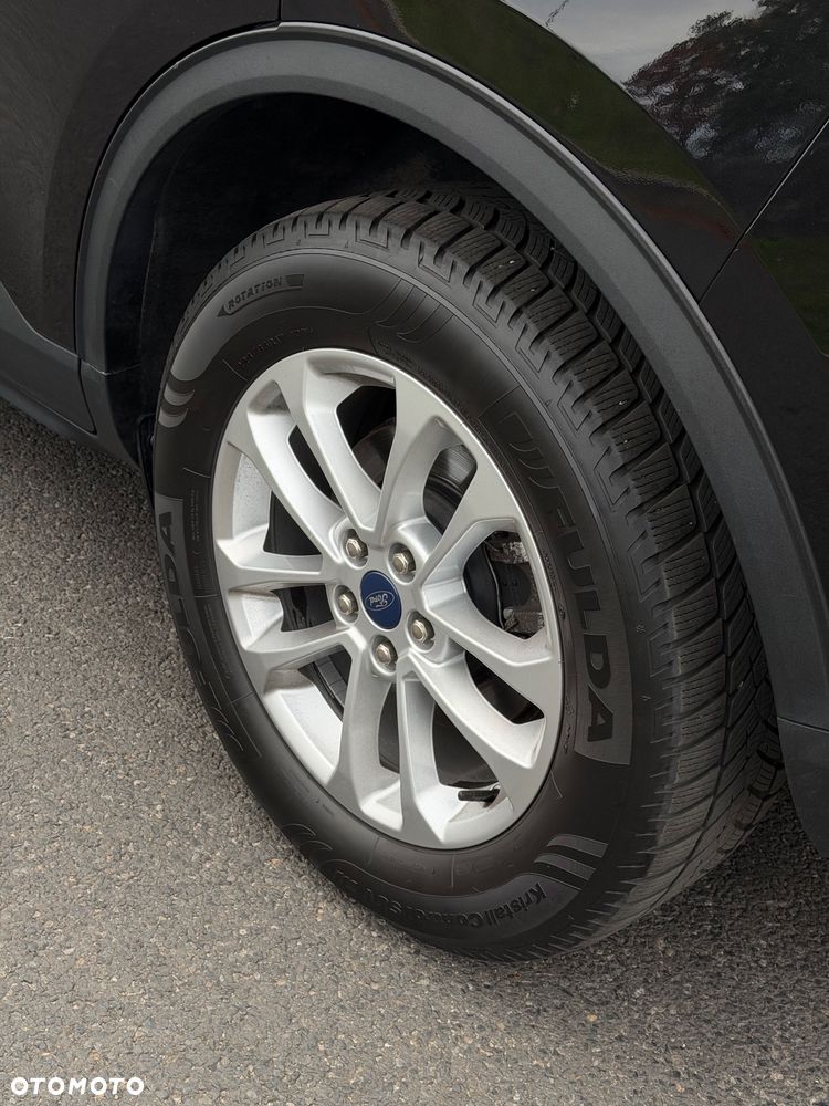 Ford Kuga - 9