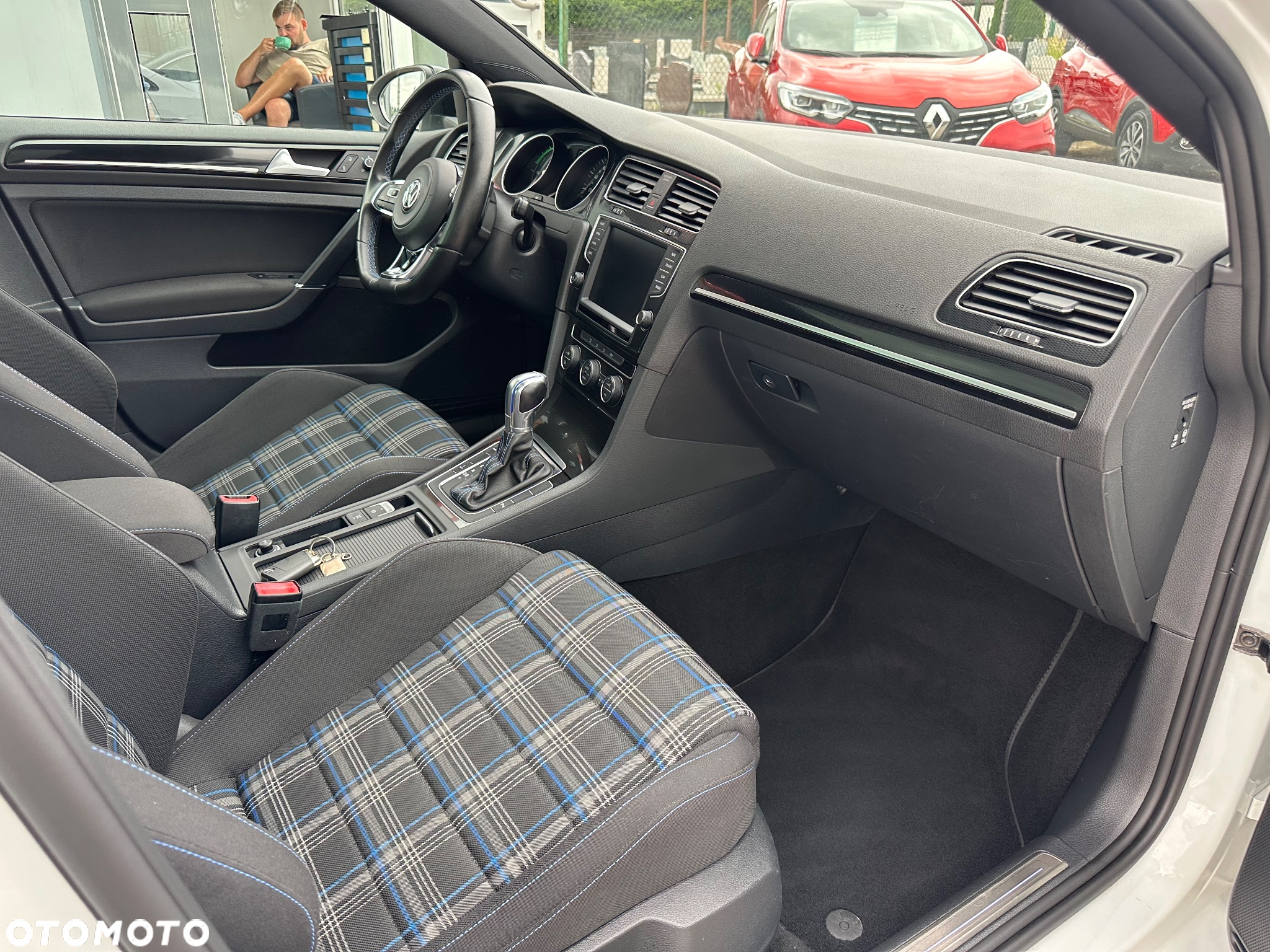 Volkswagen Golf VIII 1.4 TSI Plug-In Hybrid GTE DSG - 16