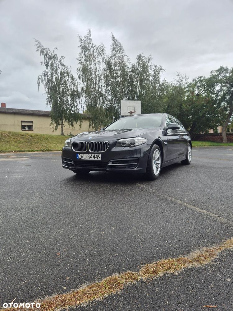 BMW Seria 5 518d - 2