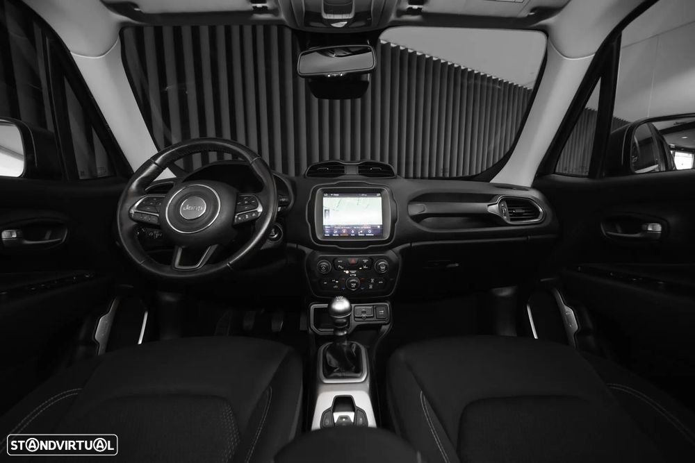 Jeep Renegade 1.0 T Limited - 12