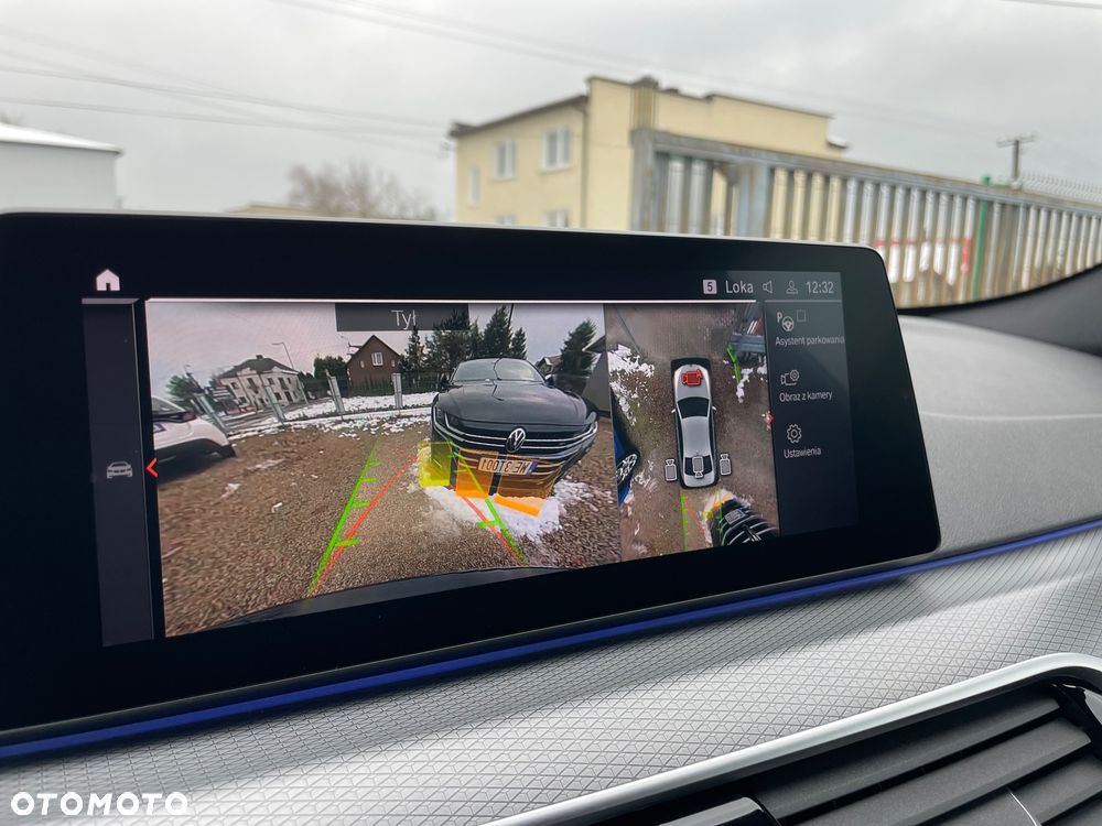 BMW Seria 5 520d xDrive M Sport sport - 36