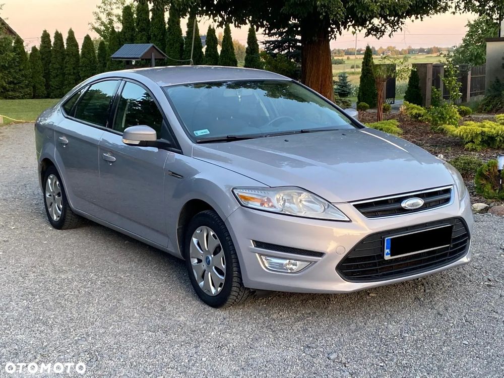 Ford Mondeo 2.0 Ghia Executive - 1