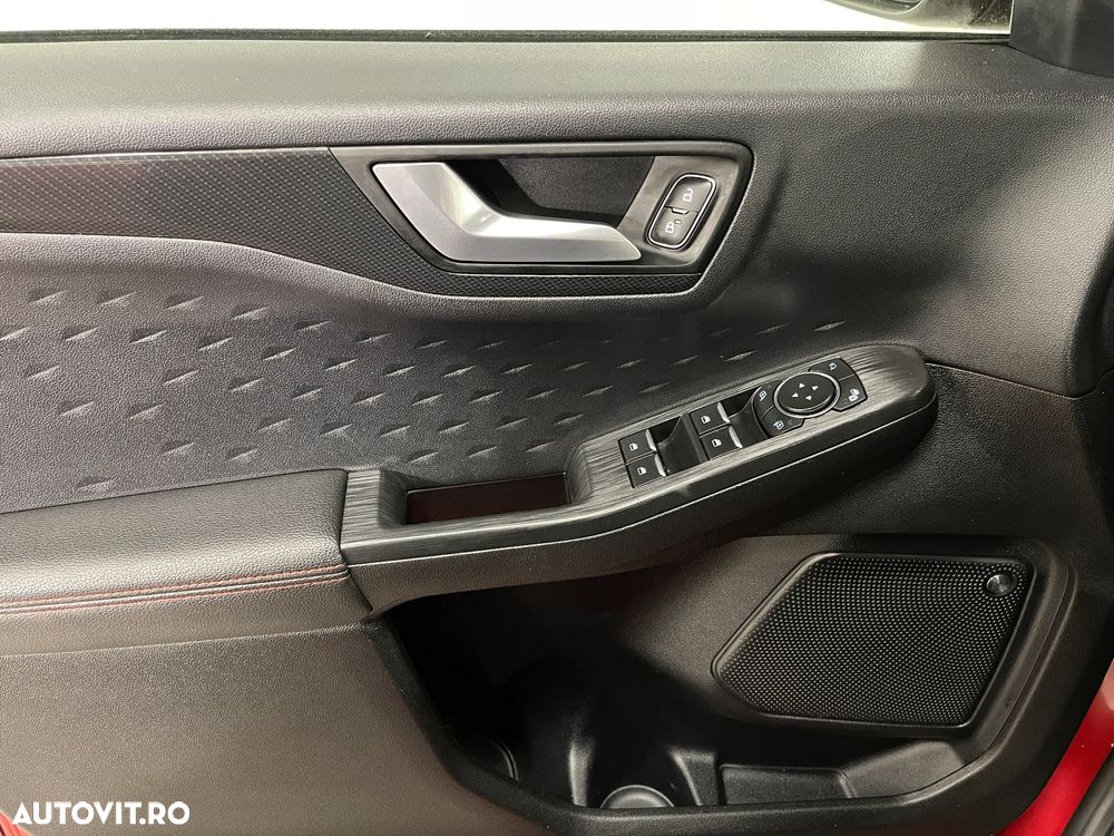 Ford Kuga 2.0 EcoBlue A8 AWD ST Line X - 26