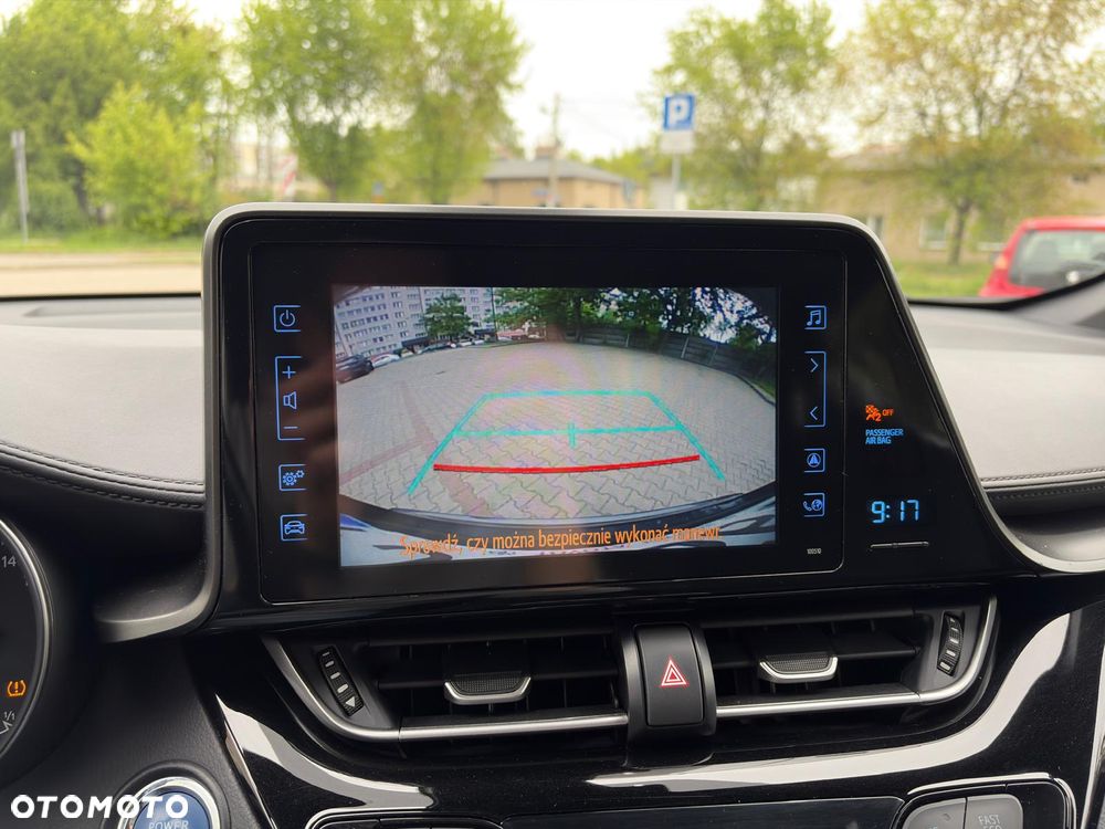 Toyota C-HR 1.8 Hybrid Dynamic - 26