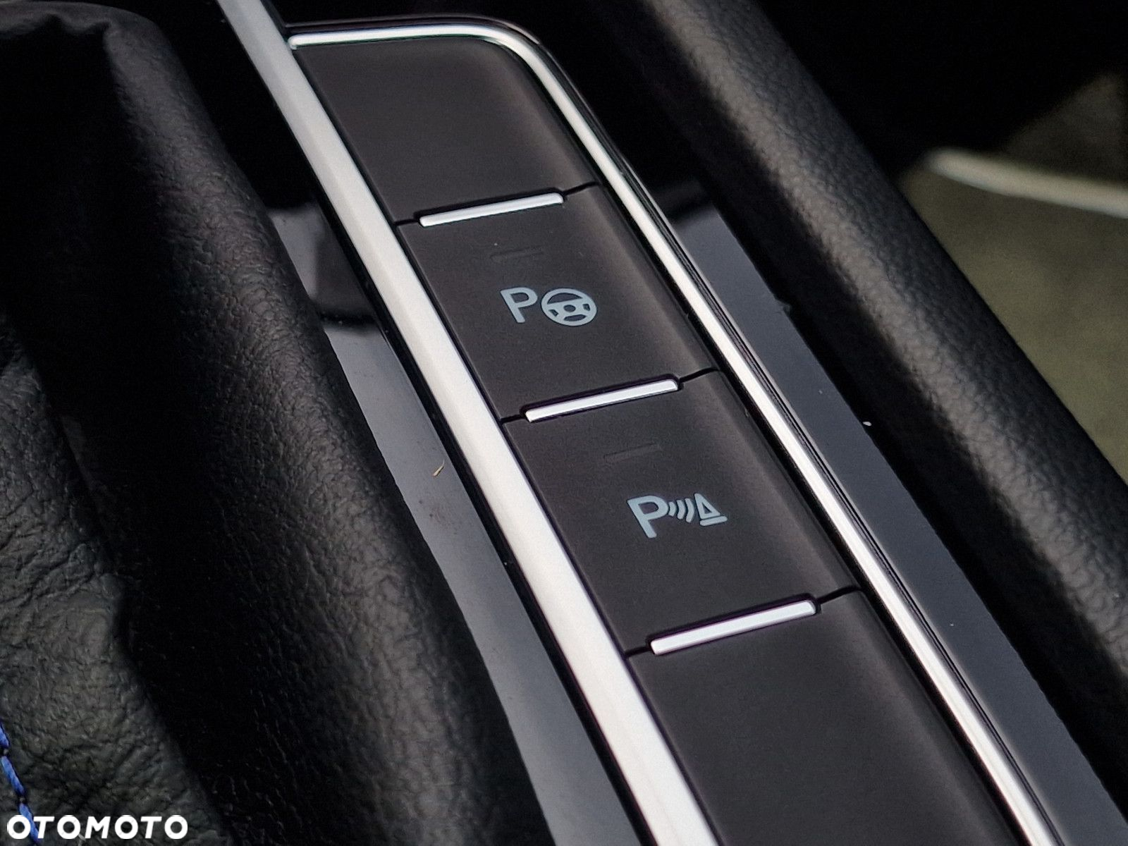 Volkswagen Arteon 2.0 TSI 4Motion R DSG - 26