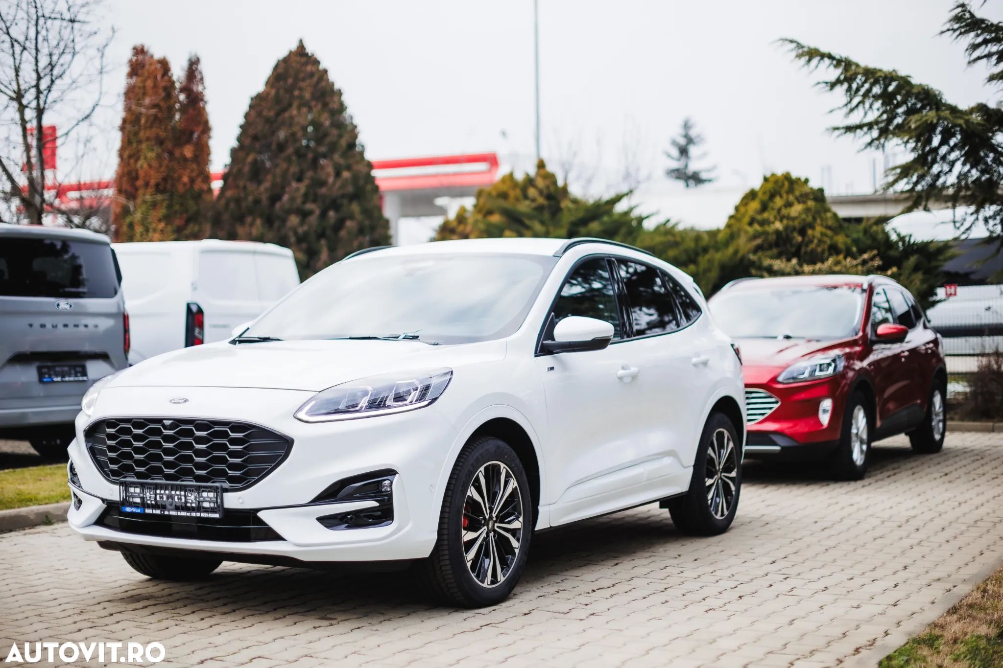 Ford Kuga 2.5 Duratec FHEV AWD ST Line X - 1