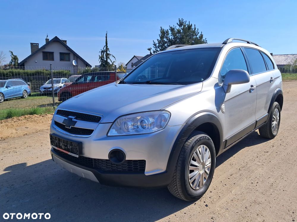 Chevrolet Captiva 2.4 2WD 5 Sitzer LS - 2