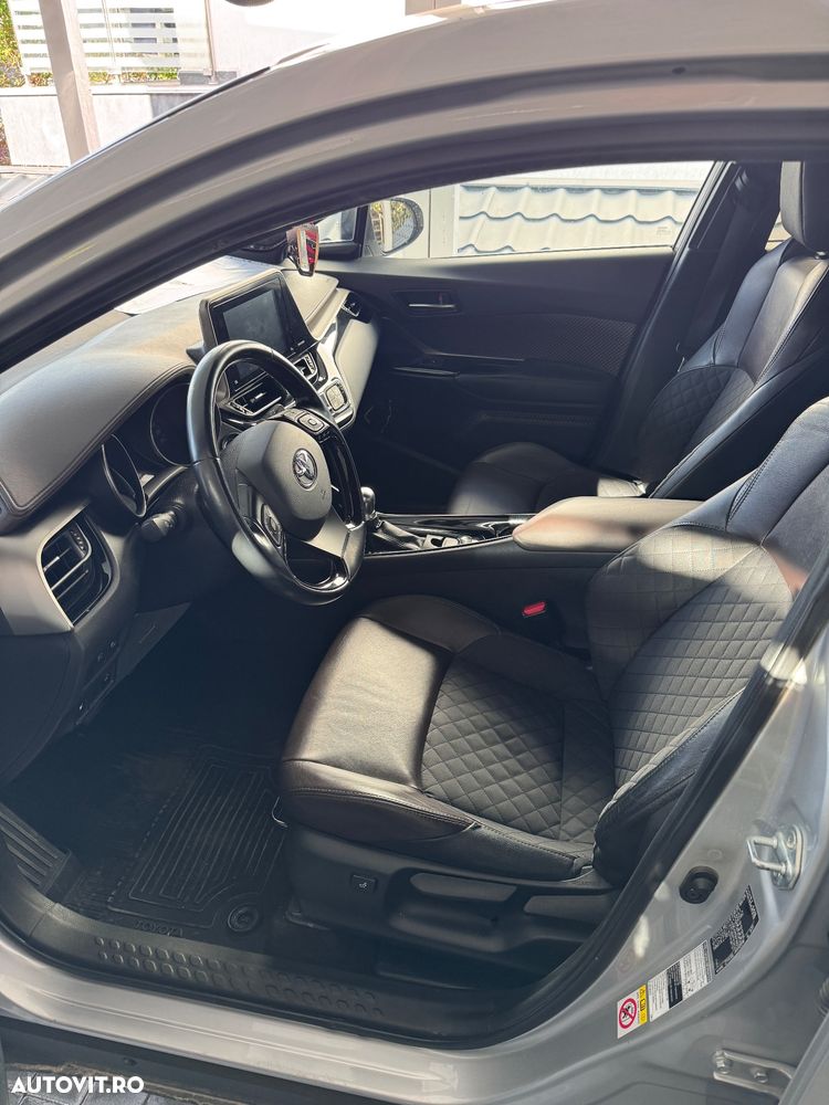 Toyota C-HR 1.8 HSD 122 CP 4x2 CVT C-lassy - 22