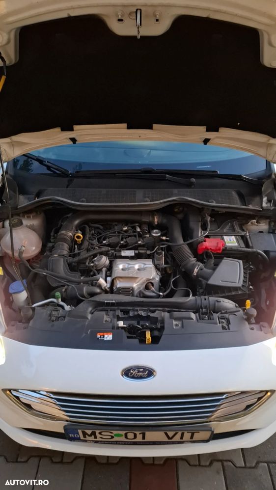 Ford Fiesta 1.0 EcoBoost Titanium - 33