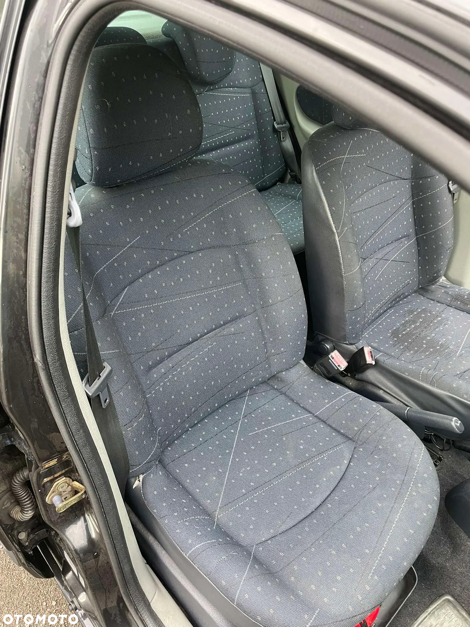 Renault Clio - 16