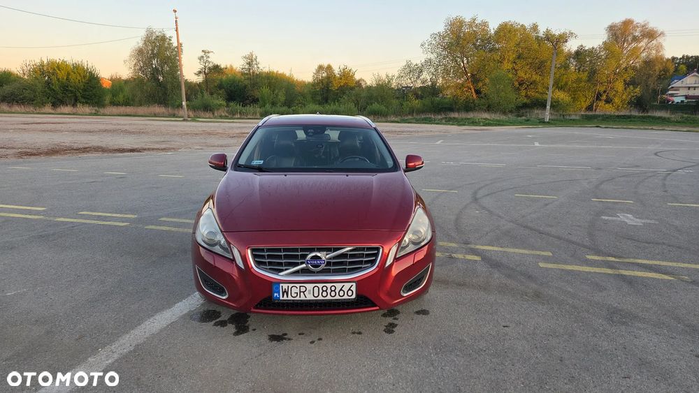 Volvo V60 - 10