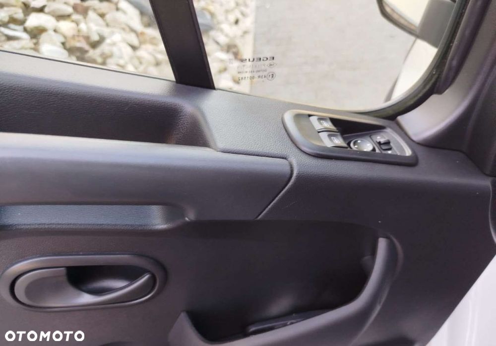 Renault Master - 11