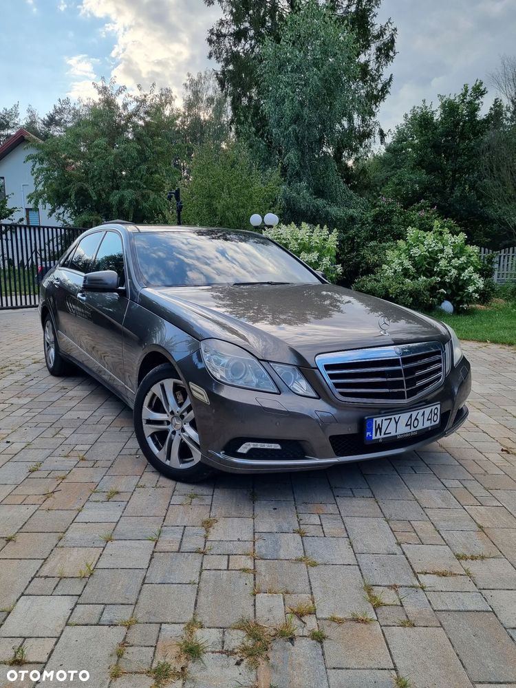 Mercedes-Benz Klasa E 350 4-Matic Elegance - 1