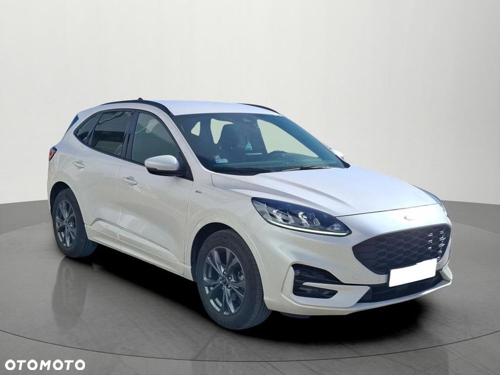 Ford Kuga - 4