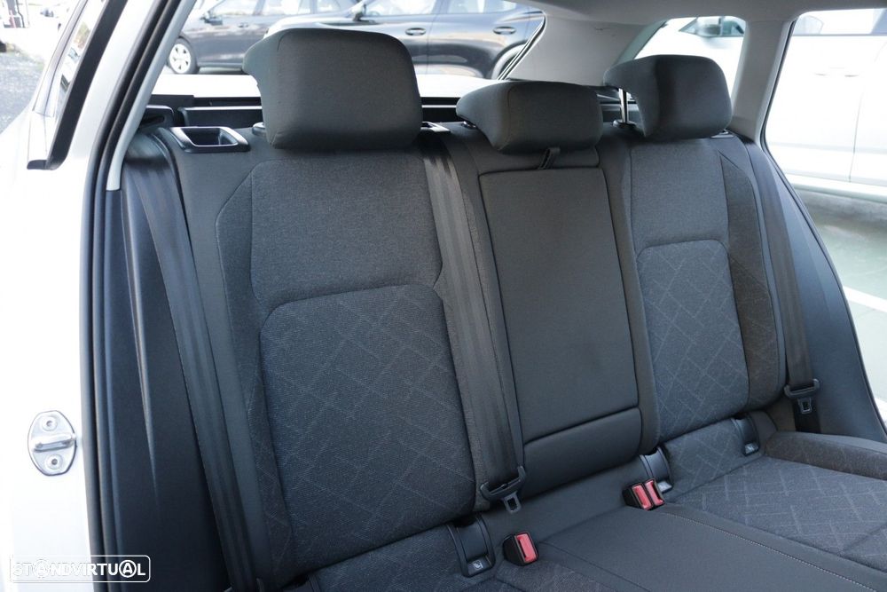 VW Golf Variant 2.0 TDi Life DSG - 25