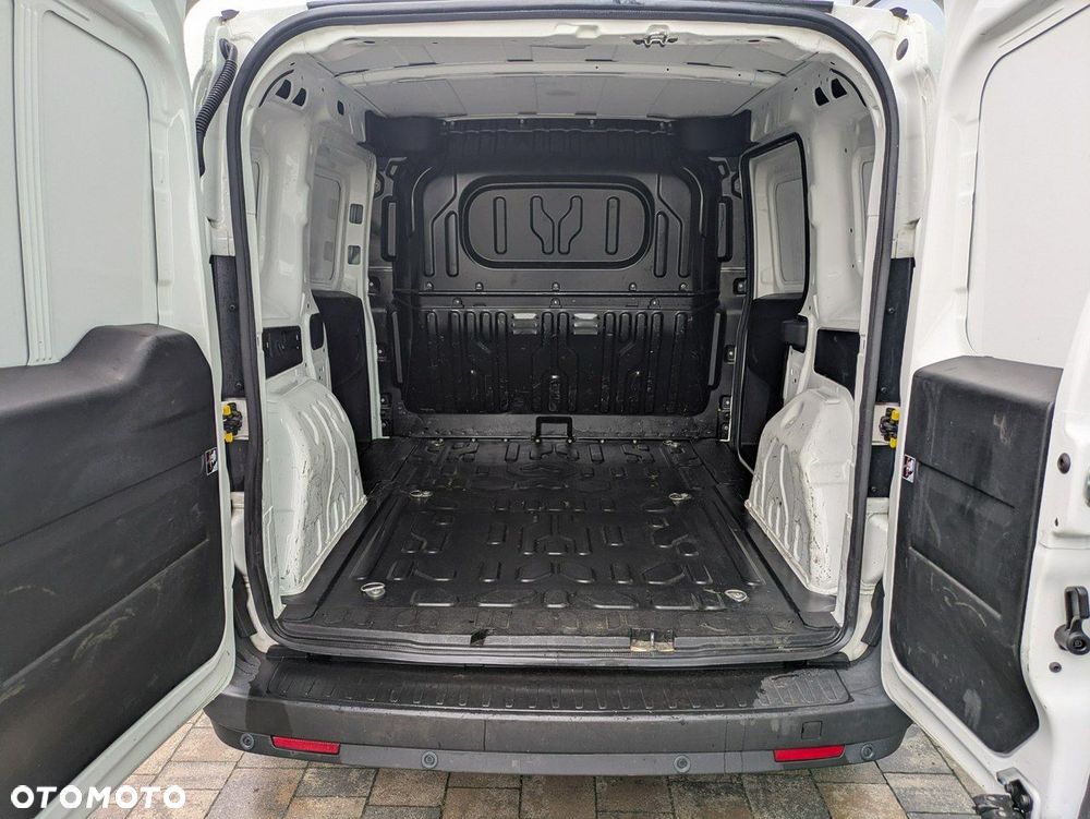 Fiat Doblo - 25