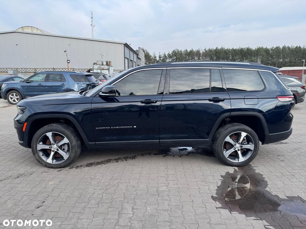 Jeep Grand Cherokee - 8