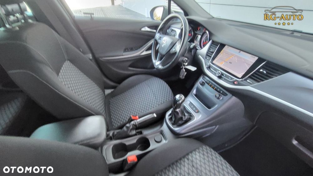 Opel Astra - 28