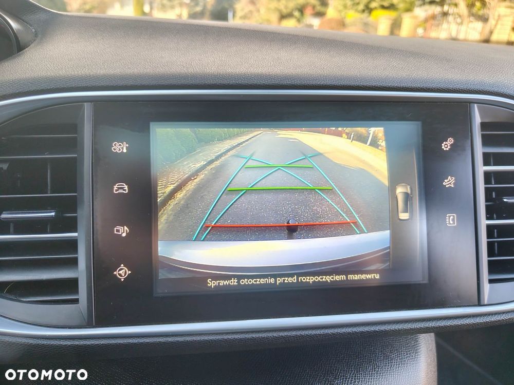 Peugeot 308 PureTech 130 Stop & Start Style - 29