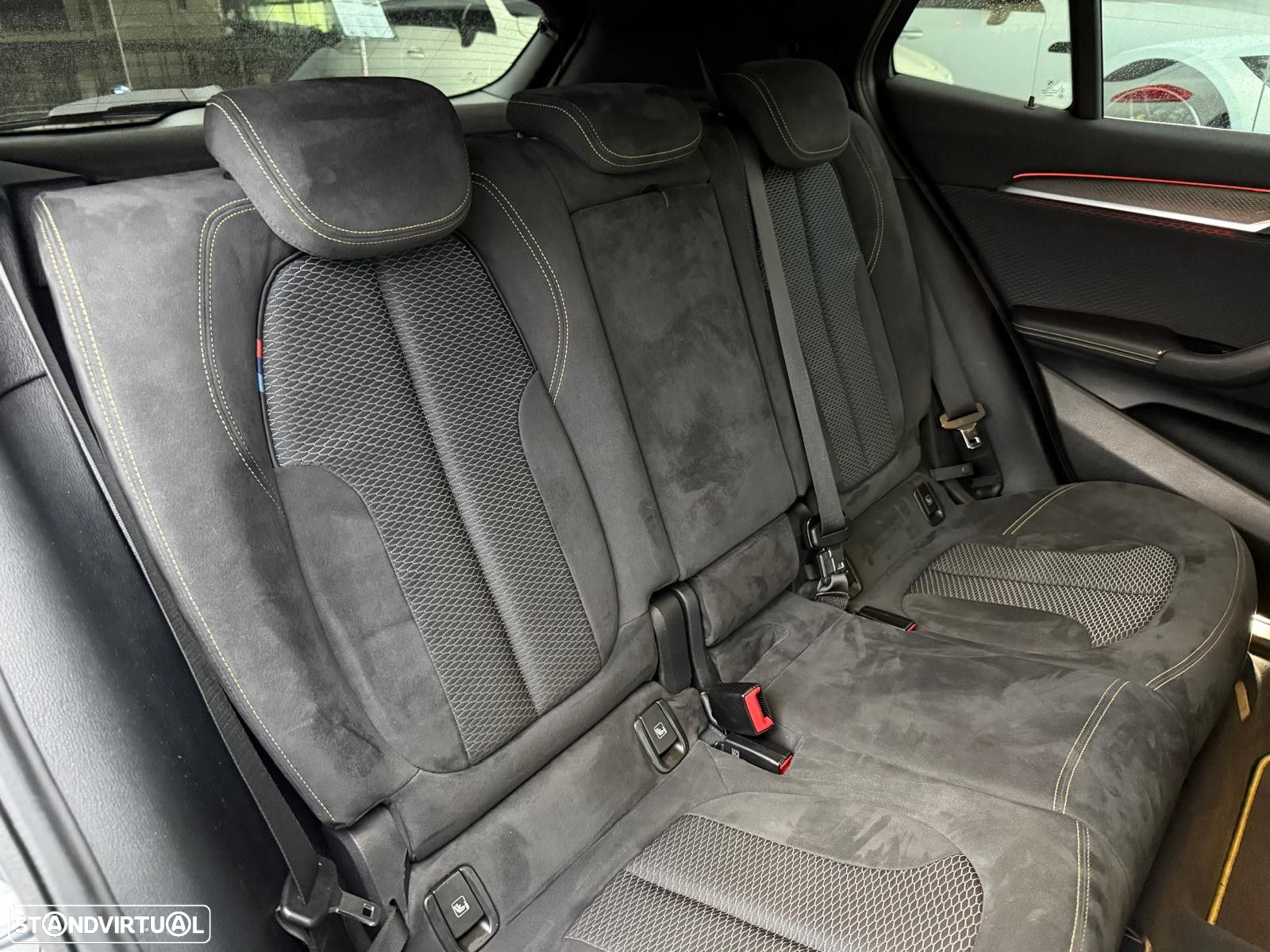 BMW X2 18 d sDrive Auto Pack M - 15