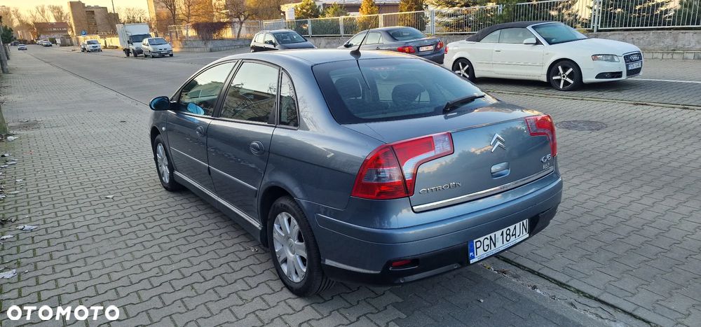 Citroën C5 HDi 110 Style - 4