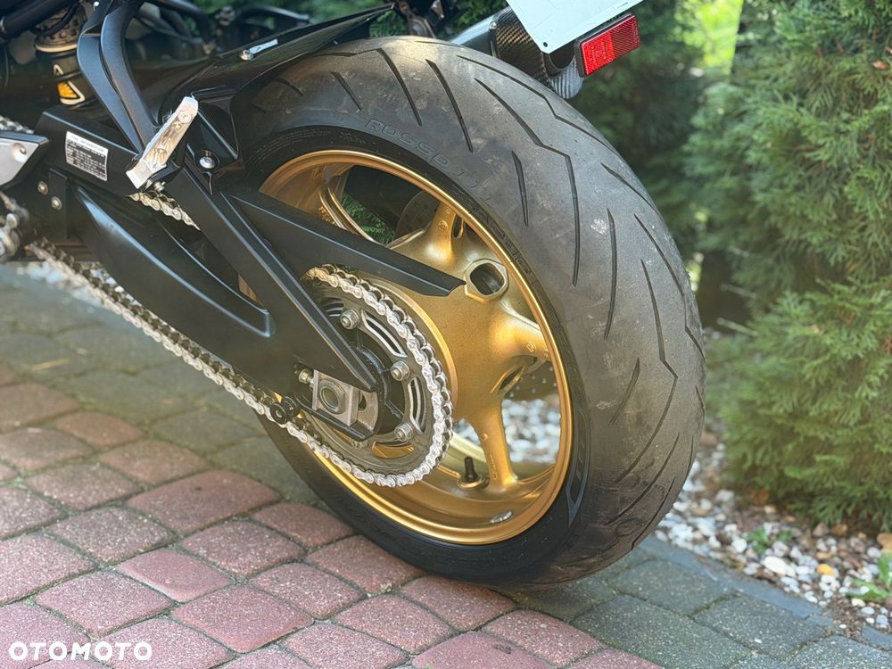 Yamaha FZ8 - 21