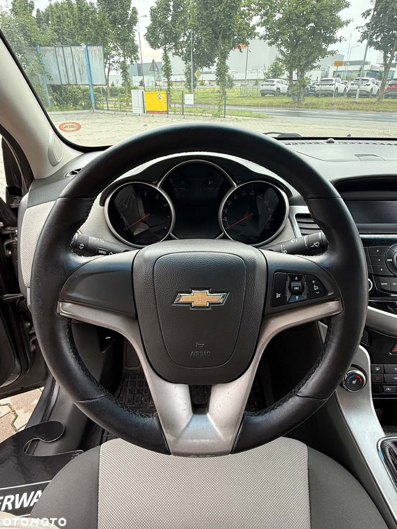 Chevrolet Cruze 1.6 LS - 13