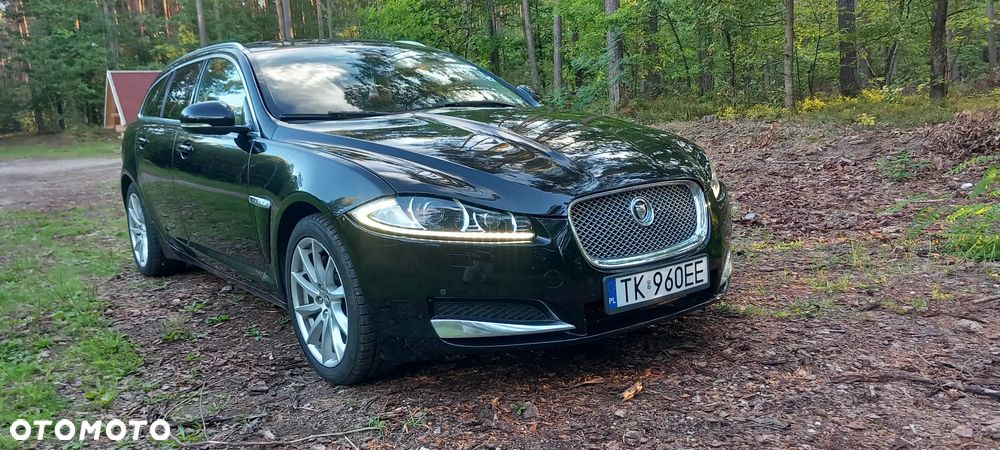 Jaguar XF 2.2 D Luxury - 21