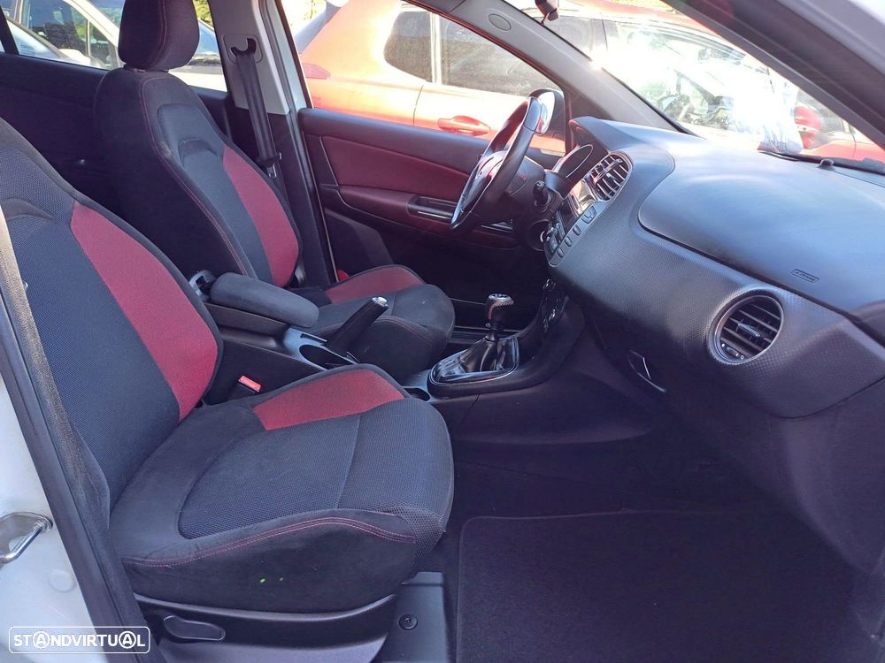 Fiat Bravo 1.4 16V My Life GPL — fotografia 9