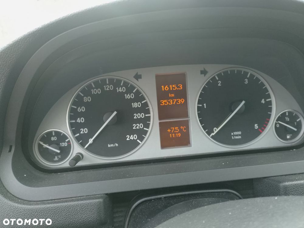 Mercedes-Benz Klasa B 180 CDI Autotronic - 5