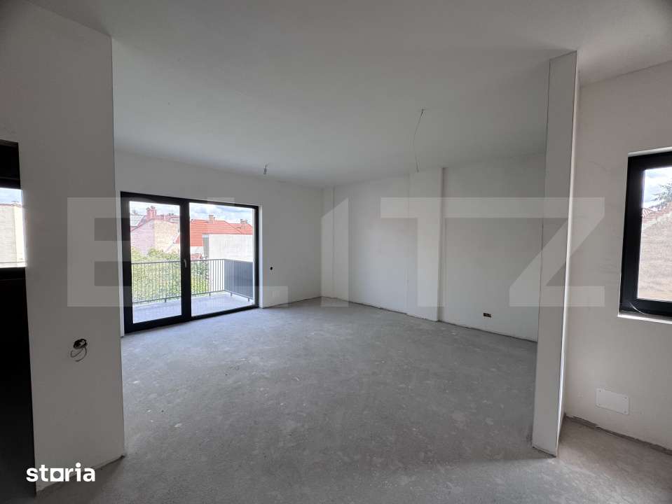 Apartament cu 3 camere, 77.79 mp, zona Centrala — fotografia 1