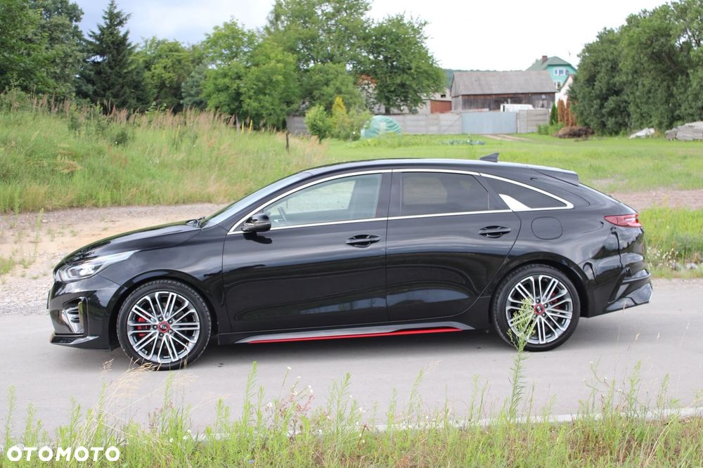 Kia ProCeed - 8