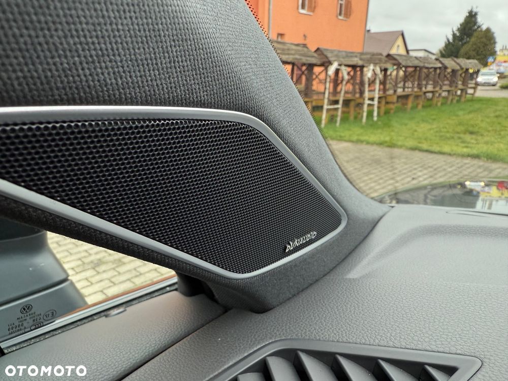 Volkswagen Touareg 3.0 V6 TDI SCR 4Motion Automatik R-Line - 31