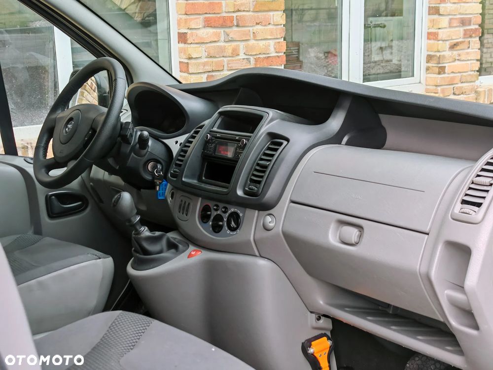 Opel VIVARO L2 - 12
