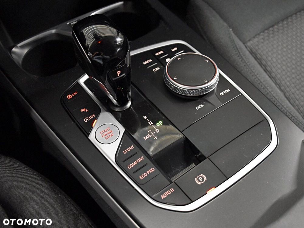 BMW Seria 1 - 15