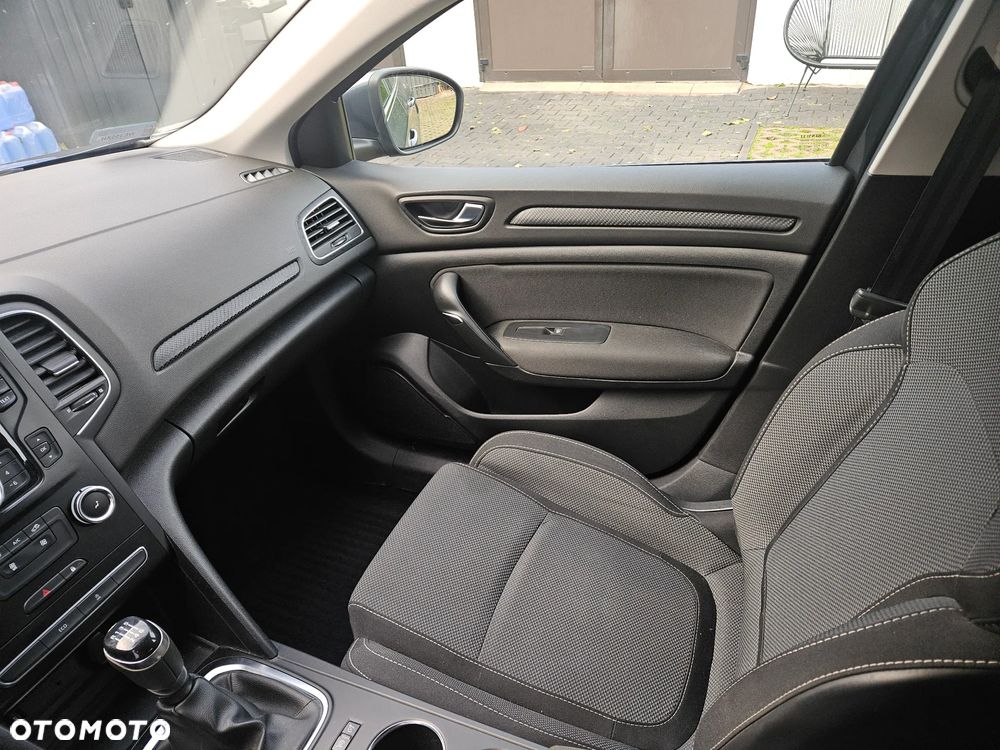 Renault Megane 1.3 TCe FAP Business - 34