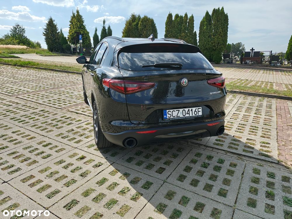 Alfa Romeo Stelvio 2.0 Turbo 16V AT8-Q4 Veloce - 20