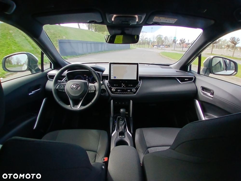 Toyota Corolla Cross - 22