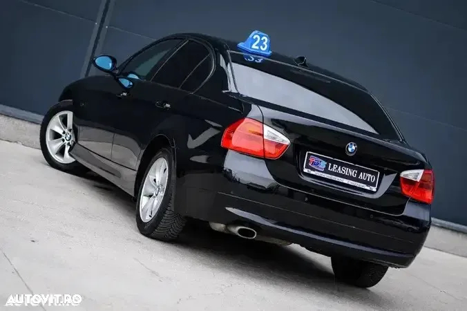 BMW Seria 3 320i Edition Sport - 6
