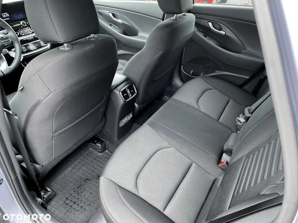Hyundai i30 1.5 T-GDI 48V Smart - 16