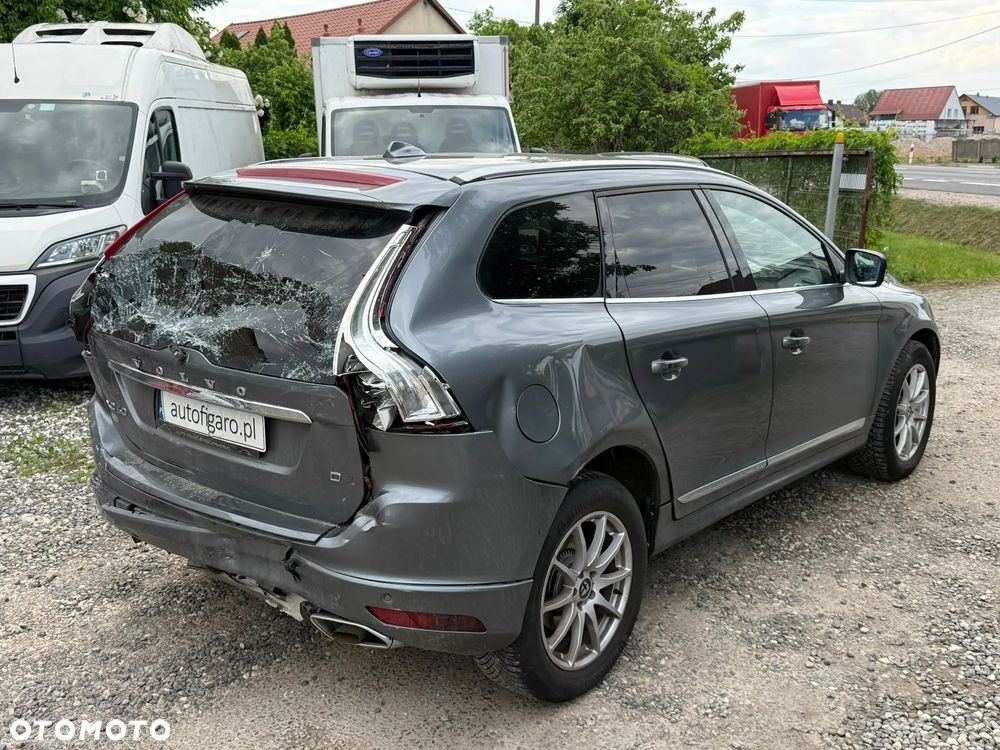 Volvo XC 60 D4 Drive-E Momentum - 8