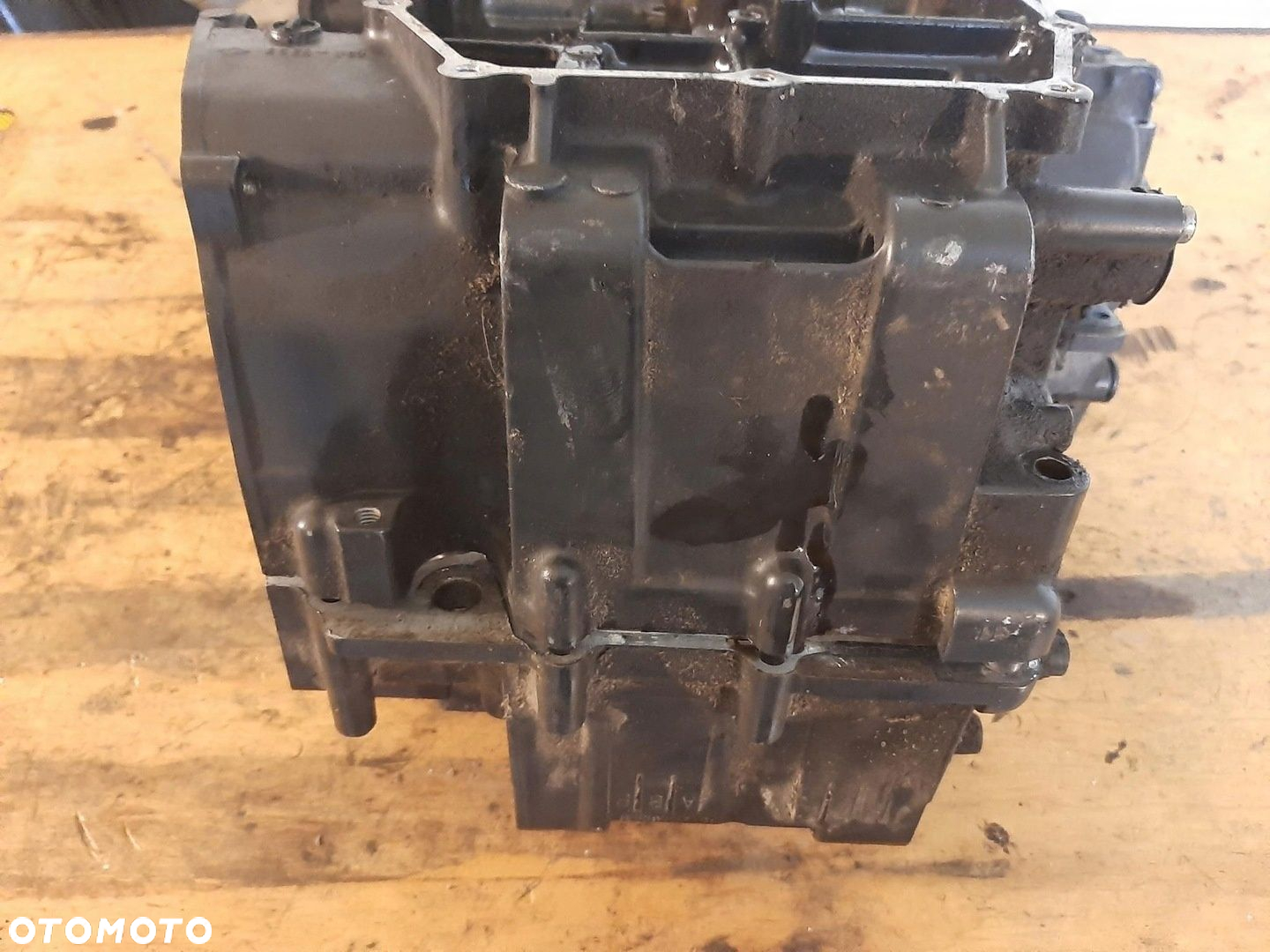 KARTER KARTERY BLOK SILNIKA SUZUKI RF 900 - 9