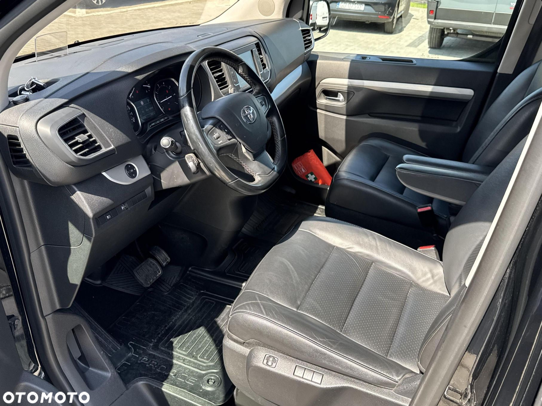 Toyota Proace Verso 2.0 D4-D Long VIP - 9