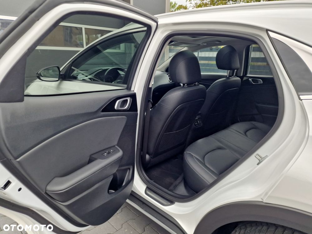 Kia XCeed 1.6 CRDi mHEV Prestige Line DCT - 21