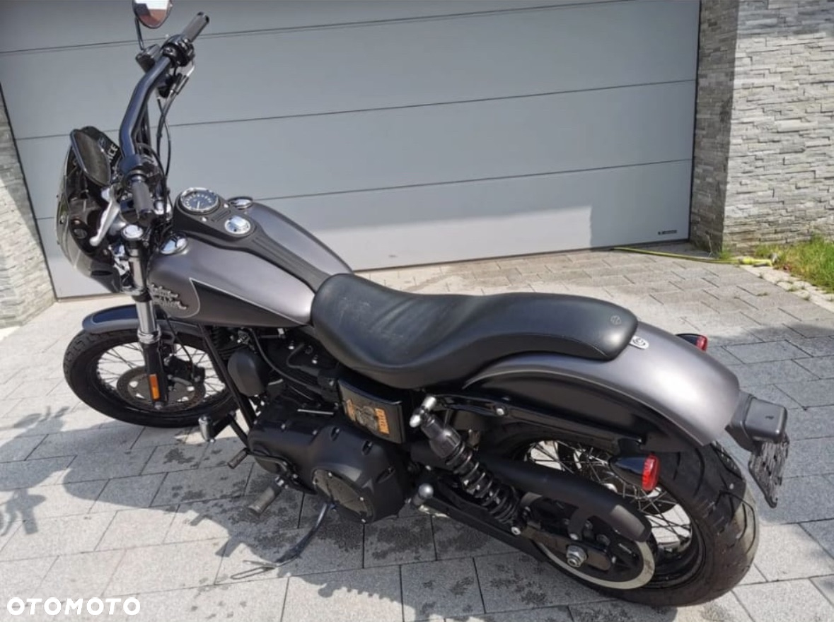 Harley-Davidson Dyna Street Bob - 3