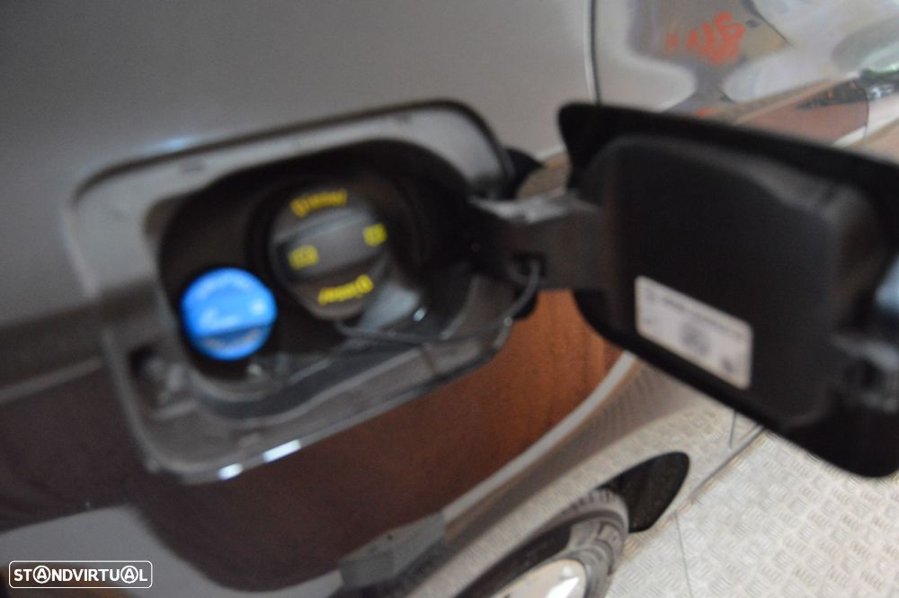 SEAT Leon 1.6 TDI Style S/S - 26