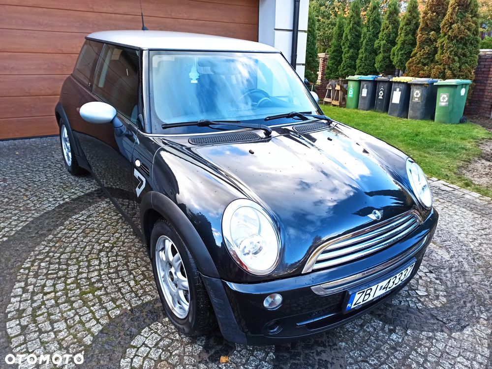 MINI Cooper Seven - 3